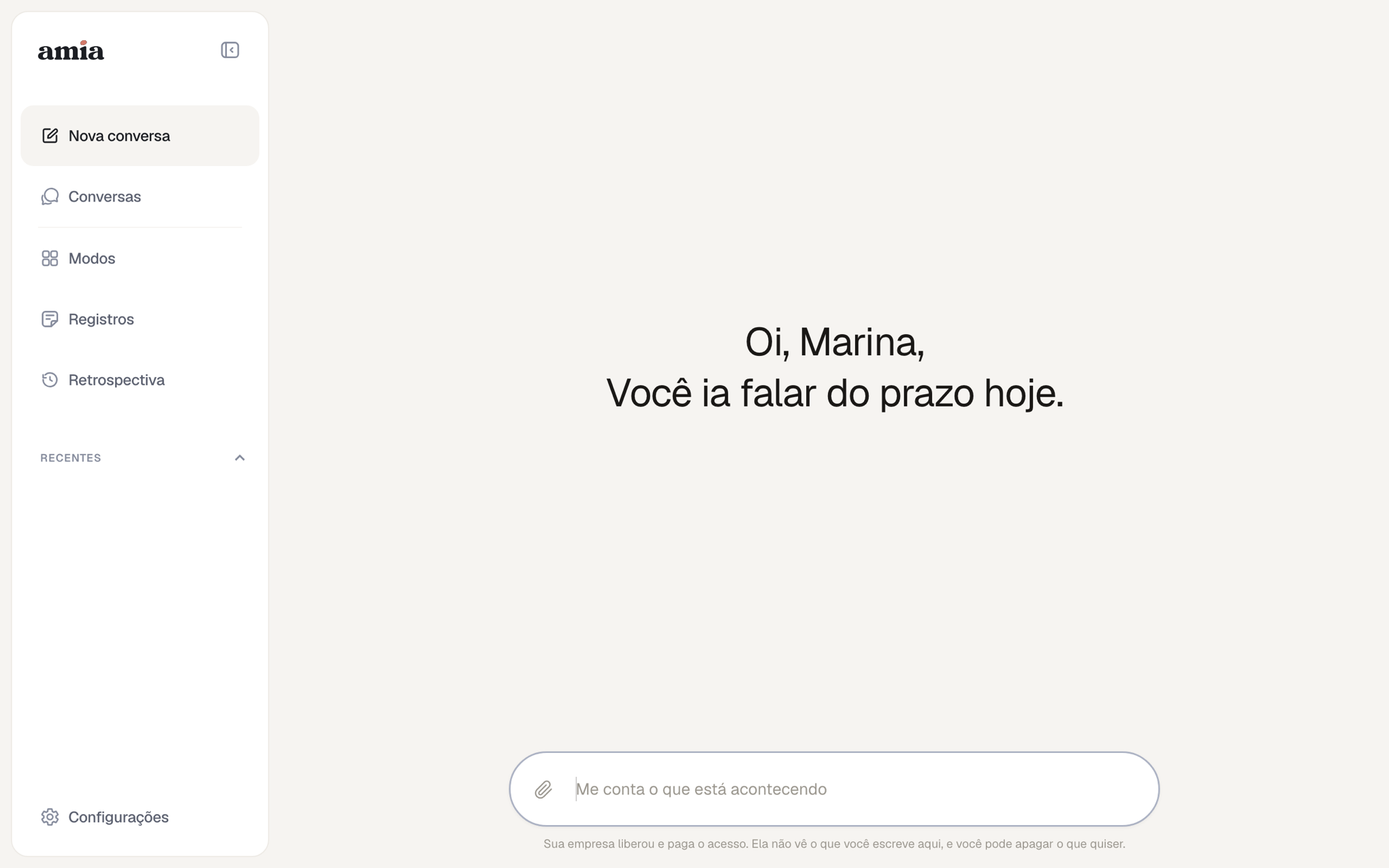 A tela de início do aplicativo, com a Amia lembrando de um prazo combinado na conversa anterior.